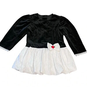 Vintage Girls Evy Black Velvet Dress with White Lace Bubble Skirt Size 5